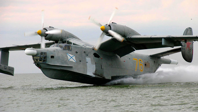 Британские истребители перехватили российский Бе-12 в Черном море