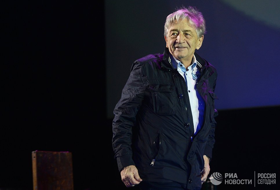 В Москве проходит прощание с Эдуардом Успенским