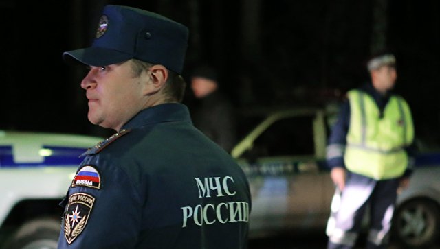 В Новороссийске селевой поток смыл в море автобус