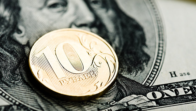 В Минфине объяснили, почему эффект от санкций со временем станет меньше