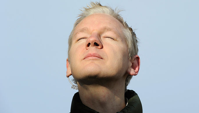В Wikileaks опровергли сообщения о планах Ассанжа бежать в Россию