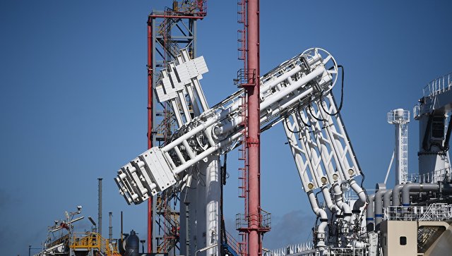 Эксперт рассказал, как США могут избежать пошлин на импорт СПГ в Китай