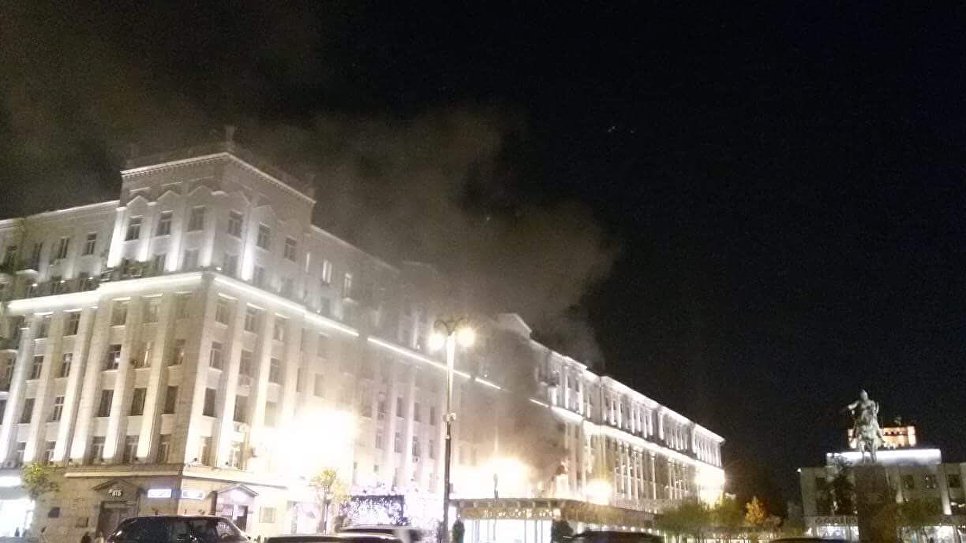 Спасатели ликвидировали пожар в доме на Тверской улице в Москве