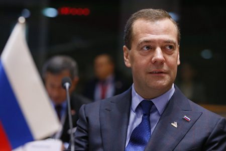 Медведев рассказал о потерях Евросоюза от антироссийских санкций