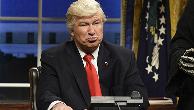 Алек Болдуин призвал свергнуть администрацию Трампа