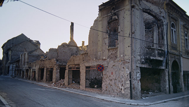 Генсек НАТО объяснил причины бомбардировок Югославии