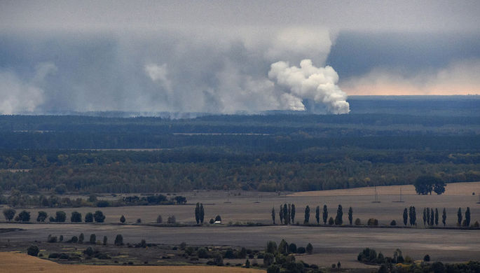 На Украине усилили охрану арсеналов после пожара на складе боеприпасов
