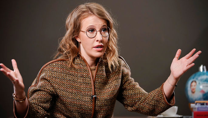 Samsung назвала слухами сообщения СМИ об иске к Ксении Собчак