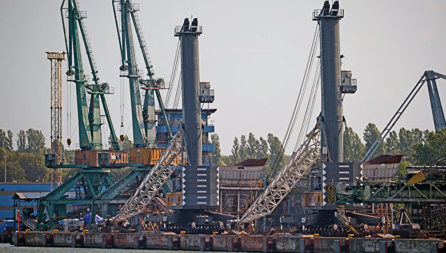 Польша подписала многолетний контракт на поставку СПГ из США