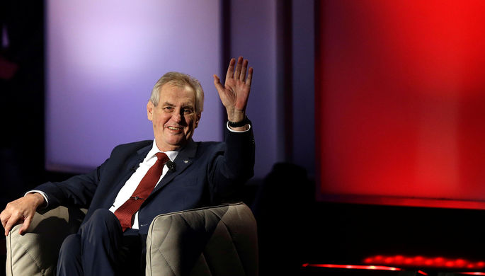 Земан предупредил США о потере доверия в случае выхода из ДРСМД