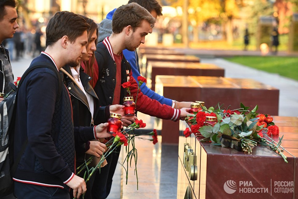 Кузнецова пообщалась с пострадавшими при трагедии в Керчи детьми