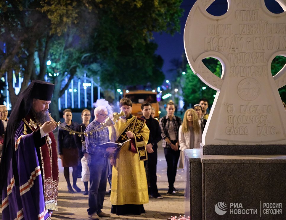 Кузнецова пообщалась с пострадавшими при трагедии в Керчи детьми