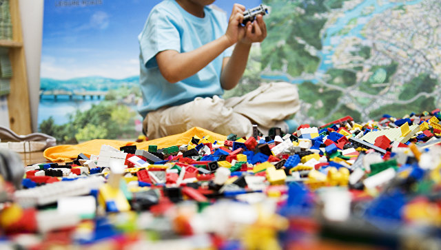 Омбудсмен просит запретить интернет-продажу опасных для детей товаров