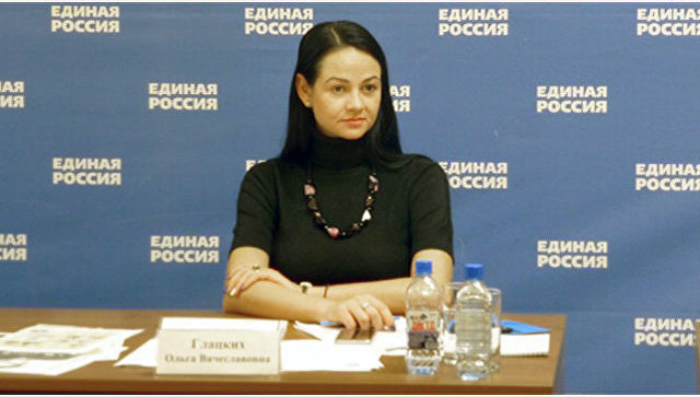 Чиновницу исключили из политсовета "Единой России" после слов о молодежи