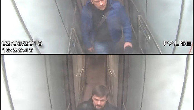 Скотланд-Ярд опубликовал новые видео с Петровым и Бошировым в Солсбери