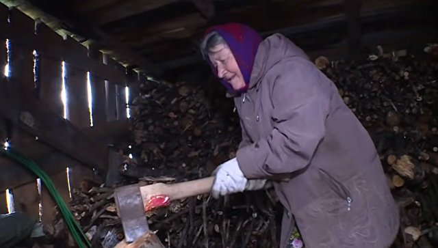 Три тысячи россиян скинулись на квартиру для замерзающей старушки