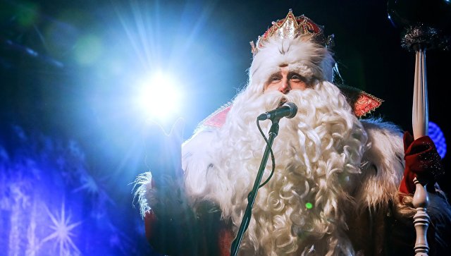 Российский Дед Мороз отметил день рождения в Великом Устюге