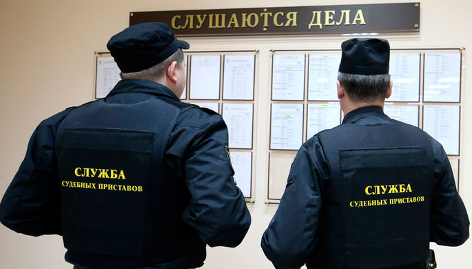 Суд запретил приставам требовать от операторов связи данные о звонках коллекторов