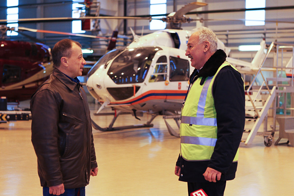 "Волшебник на вертолете": как санитарная авиация спасает жизни в Москве