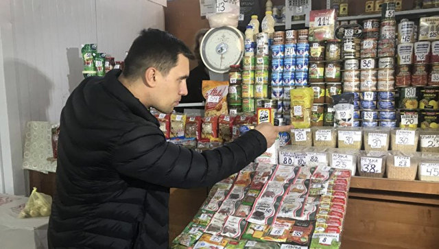 Живущий на прожиточный минимум депутат подвел первые итоги эксперимента