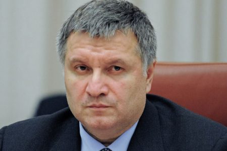 Глава МВД Украины увидел «провокацию» в увольнении главы гостелеканала перед выборами