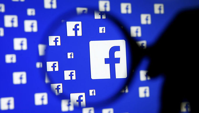 Facebook удалил аккаунт экс-президента Эквадора, давшего убежище Ассанжу