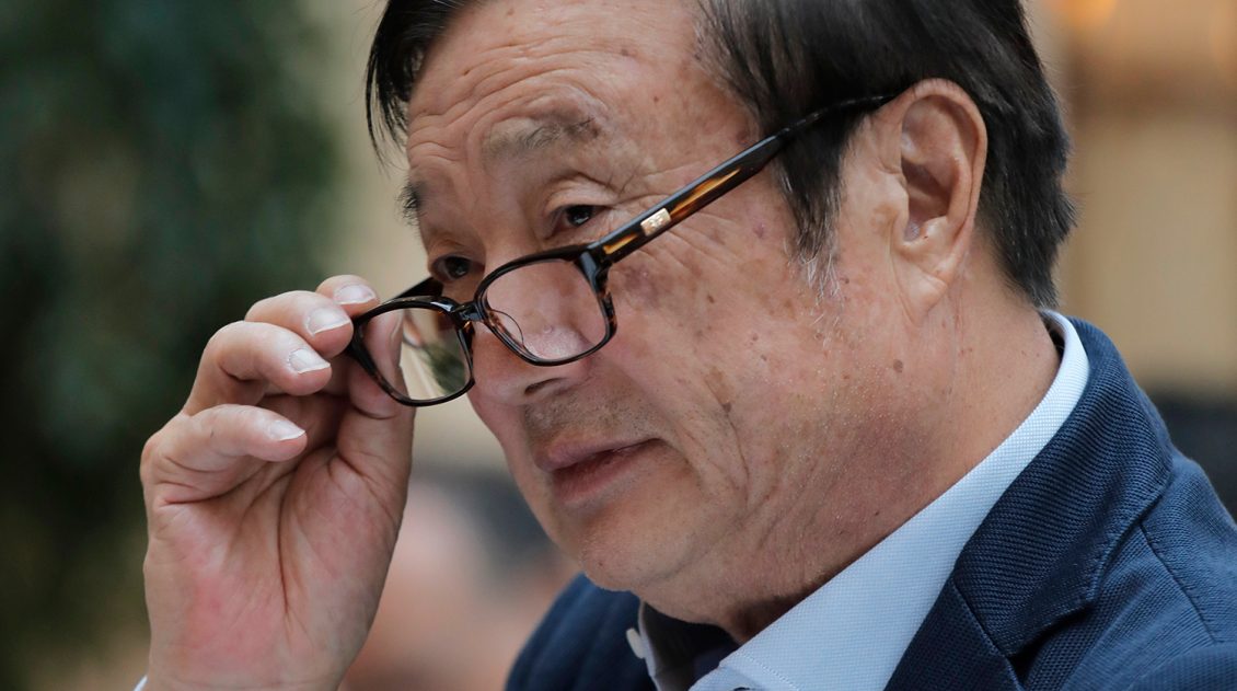 Huawei заявляет об убытке в $30 млрд от атаки США