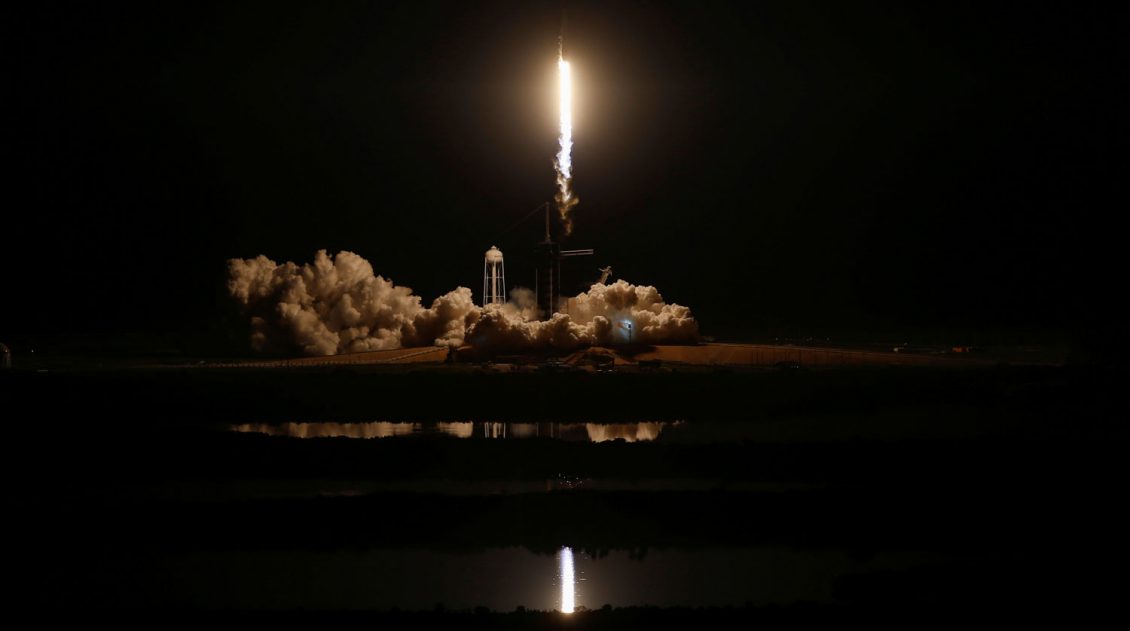 Запуски американских кораблей к МКС отложены, заявил источник