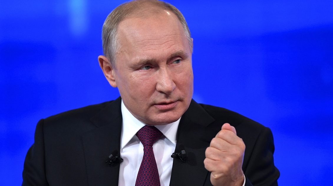 Путин объявил внезапную проверку боеготовности