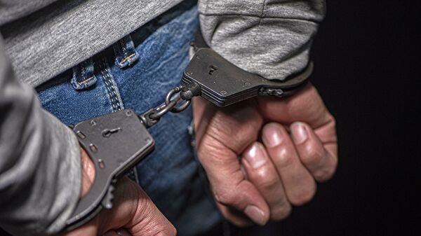 В Приморье пожизненно осудили рецидивиста, убившего семью сокамерника В Приморье пожизненно осудили рецидивиста, убившего семью сокамерника