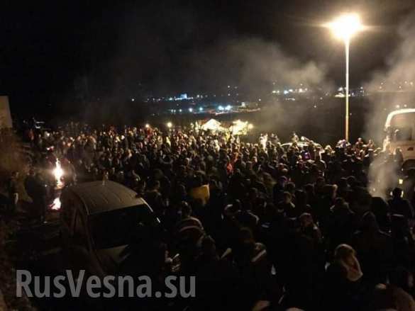 Религиозные протесты вспыхнули в Черногории (ФОТО, ВИДЕО)