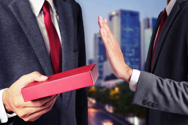 Ни дать, ни взять Ни дать, ни взять