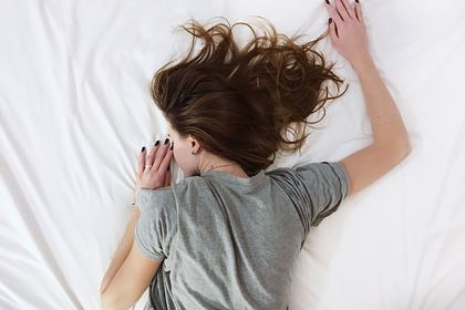 Объяснена опасность неправильного сна