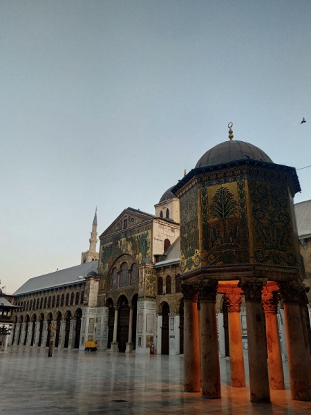 "Захороненные головы". Легенды мечети, с которой начнется конец света "Захороненные головы". Легенды мечети, с которой начнется конец света