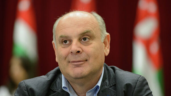 Лидер абхазской оппозиции предположил, кто станет и.о. президента Лидер абхазской оппозиции предположил, кто станет и.о. президента