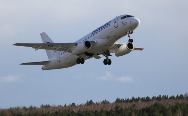 Производитель SSJ100 подал иск почти на ₽1 млрд к иркутской авиакомпании :: Бизнес :: РБК