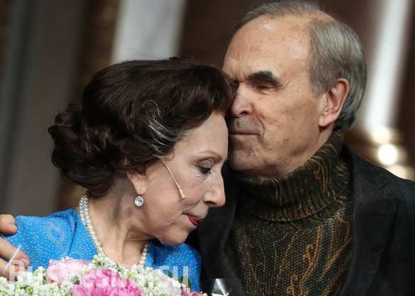 Советскую артистку и режиссёра обокрали в Европе