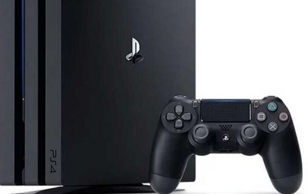 В Сети показали внешний вид PlayStation 5 В Сети показали внешний вид PlayStation 5