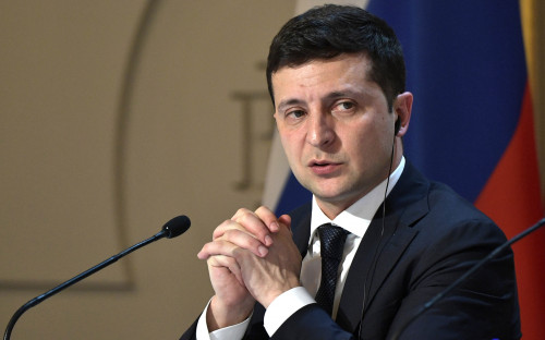 Трамп поддержал &laquo;многострадальный народ Ирана&raquo; на фарси