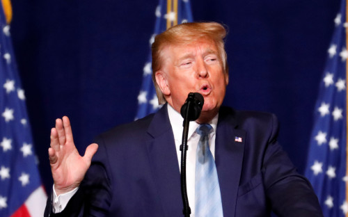 Иранский министр назвал Трампа &laquo;террористом в костюме&raquo; и уподобил Гитлеру