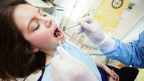 Ученые создали протеиновый лак, защищающий зубы от кариеса Ученые создали протеиновый лак, защищающий зубы от кариеса