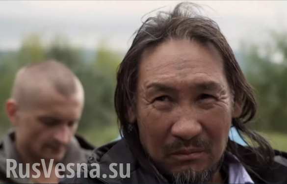 Закончилось следствие по «шаману, идущему изгонять Путина»: дело о мече и порванной куртке полицейского Закончилось следствие по «шаману, идущему изгонять Путина»: дело о мече и порванной куртке полицейского