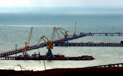 Швейцарский суд заморозил счета зернового терминала в Тамани :: Бизнес :: РБК