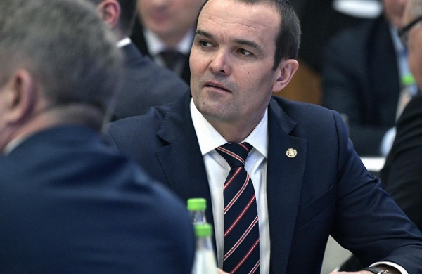 &laquo;Некрасивые события&raquo;: за&nbsp;что&nbsp;Путин уволил главу Чувашии