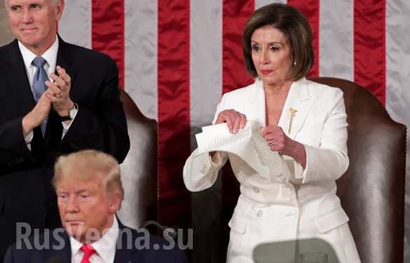 Скандал в Конгрессе США: Трамп отказался пожать руку спикеру Палаты представителей, она в ответ порвала его речь (ФОТО, ВИДЕО) Скандал в Конгрессе США: Трамп отказался пожать руку спикеру Палаты представителей, она в ответ порвала его речь (ФОТО, ВИДЕО)
