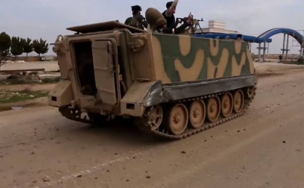 Турецкая армия ударила по аэродрому к востоку от Алеппо и обстреляла курдские города