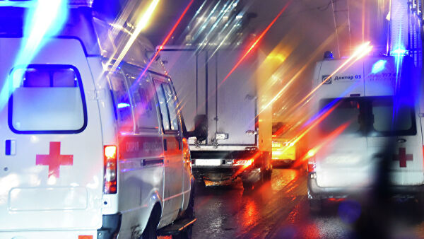 На Урале при столкновении двух машин на трассе погибли три человека На Урале при столкновении двух машин на трассе погибли три человека