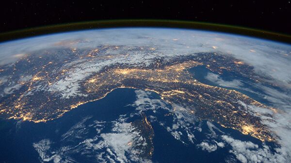 Источник рассказал о запуске спутника для мониторинга климата Арктики