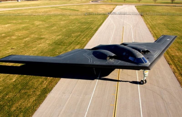 Американский стелс-бомбардировщик B-2 Spirit модернизировать не будут Американский стелс-бомбардировщик B-2 Spirit модернизировать не будут