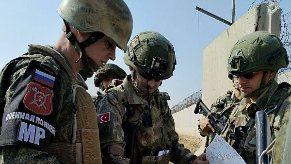 Россия и Турция провели совместное патрулирование в Сирии